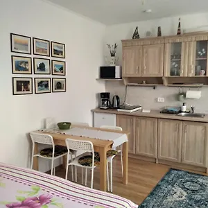 Eco-lux With Free Bicycles End Free Parking Apartament