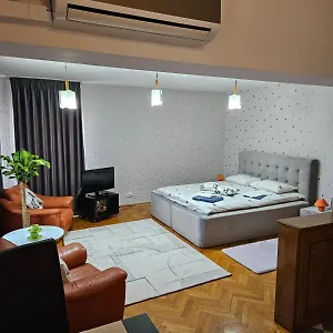 studio-margot-centre-bucharest.bucharesthotelsnow.com/
